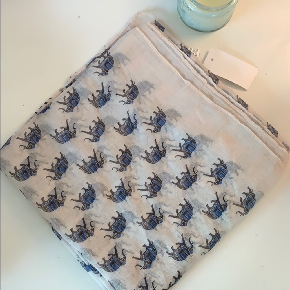 Elephant scarf